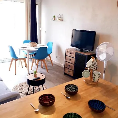 Charming Flat 100m From The Beach * Agde