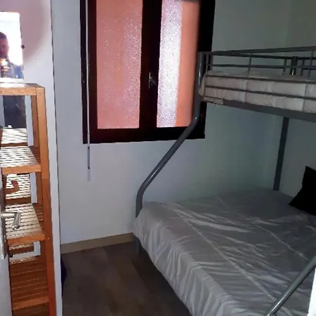 Apartmán Charming Flat 100m From The Beach